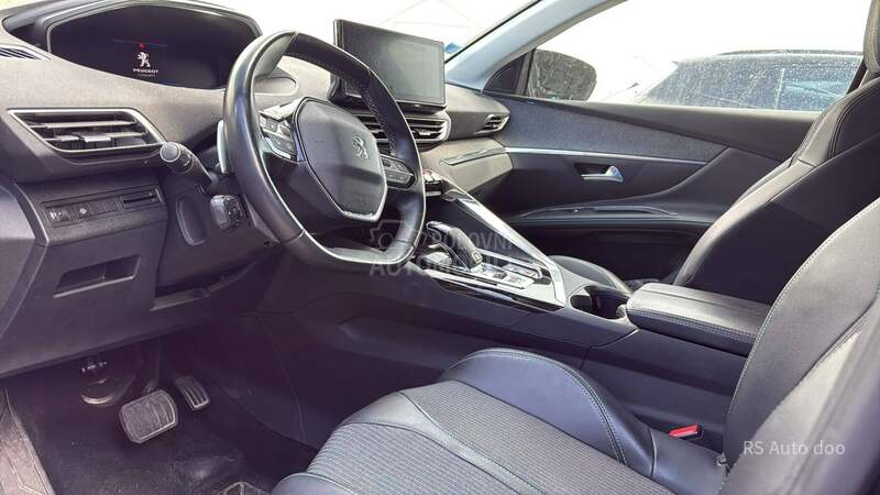 Peugeot 5008 1.5hdi ALLURE