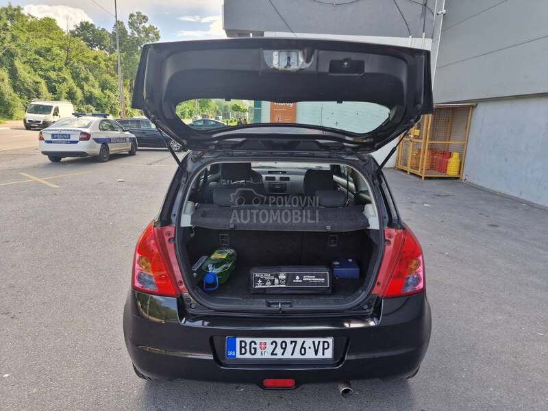 Suzuki Swift 1.3 P.L.I.N