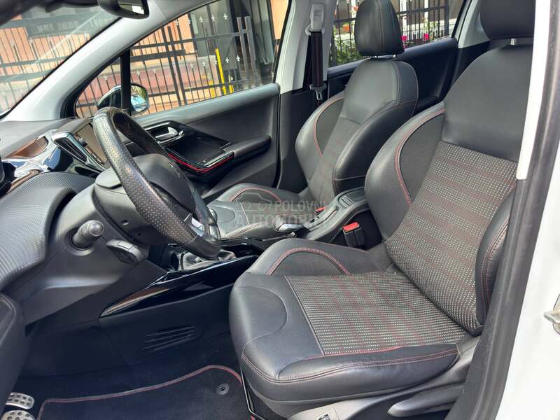 Peugeot 2008 GT line CH