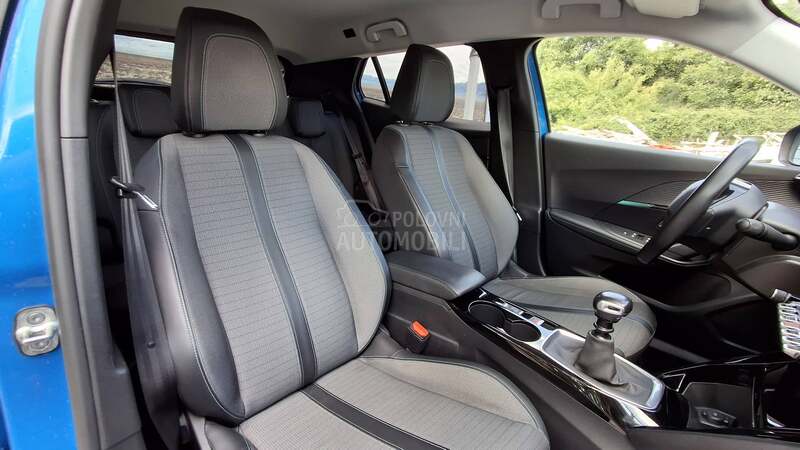 Peugeot 2008 1.5BHDI/A.L.L.U.R.E