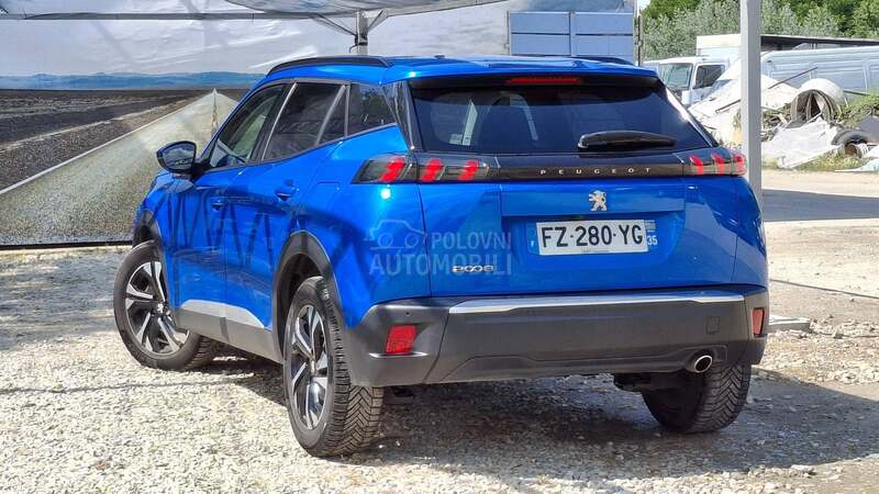 Peugeot 2008 1.5BHDI/A.L.L.U.R.E