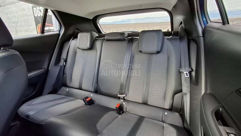 Peugeot 2008 1.5BHDI/A.L.L.U.R.E