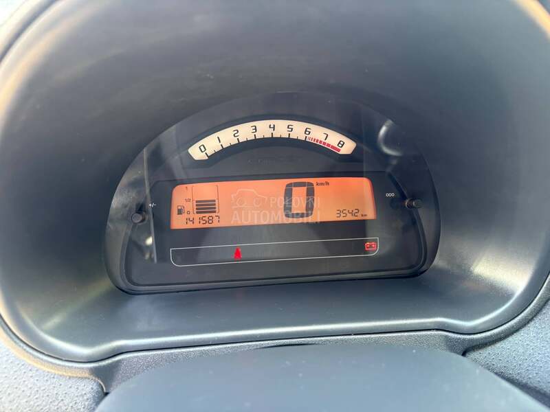 Citroen C2 1.1 REST V.E.L. SER