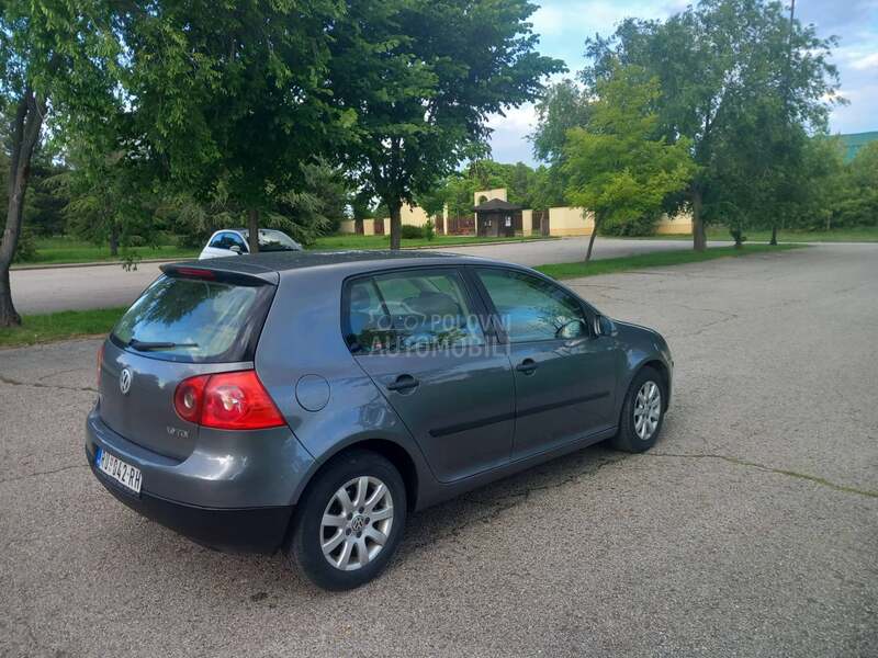 Volkswagen Golf 5 1.9TDI
