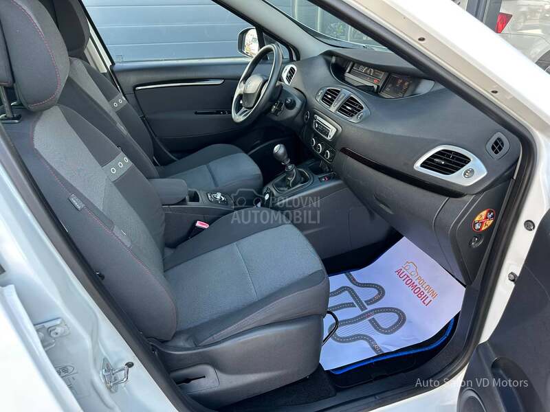 Renault Scenic 1.5 dci