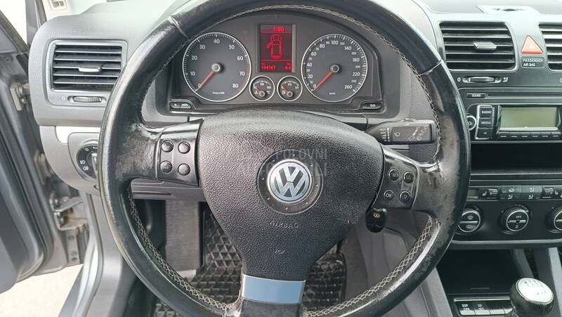 Volkswagen Golf 5 1.4