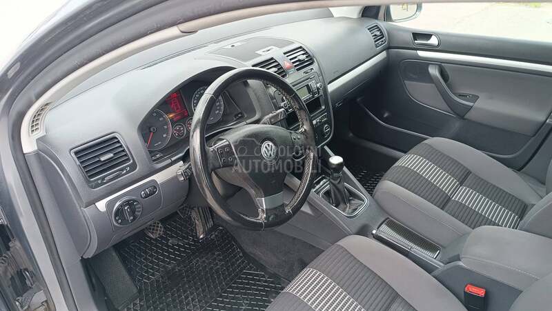 Volkswagen Golf 5 1.4