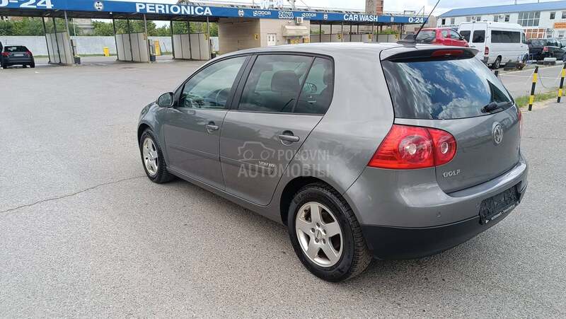 Volkswagen Golf 5 1.4