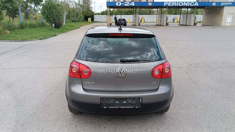 Volkswagen Golf 5 1.4
