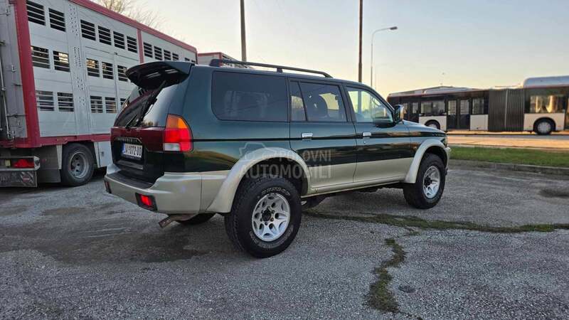Mitsubishi Pajero Sport 3.0 V6
