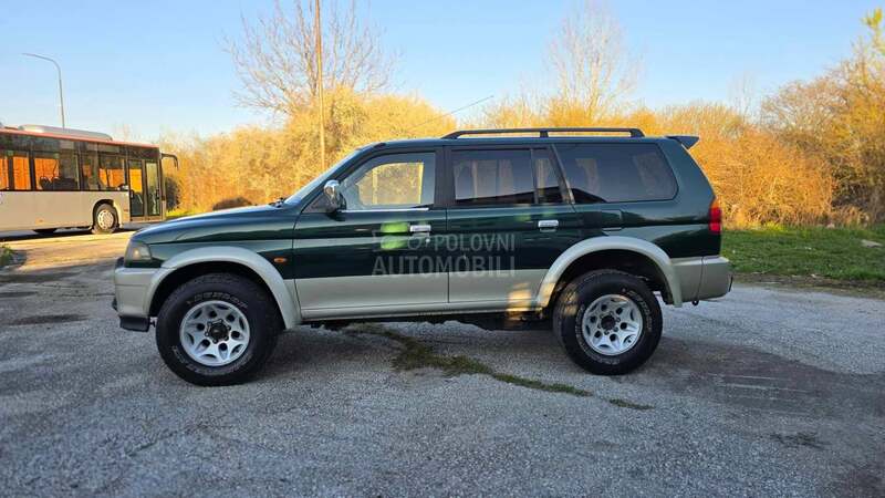 Mitsubishi Pajero Sport 3.0 V6