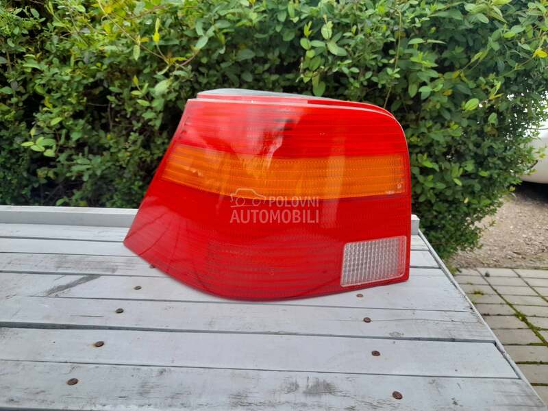 štop lampe G/IV, C3, P207,Clio