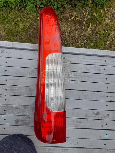 štop lampe G/IV, C3, P207,Clio