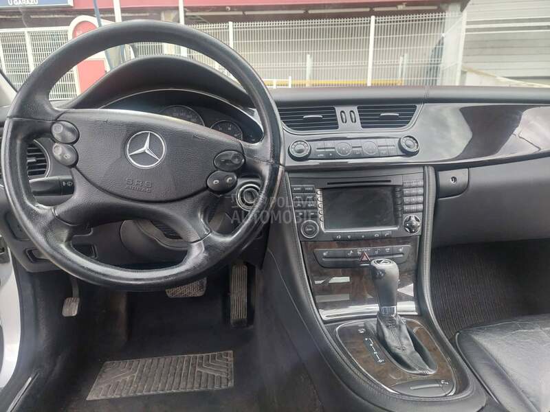 Mercedes Benz CLS 320 3.0