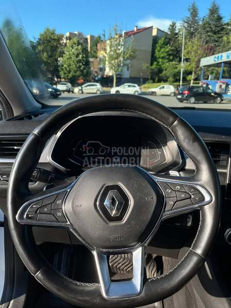 Renault Captur 1.3 TCE MILD HYBRID