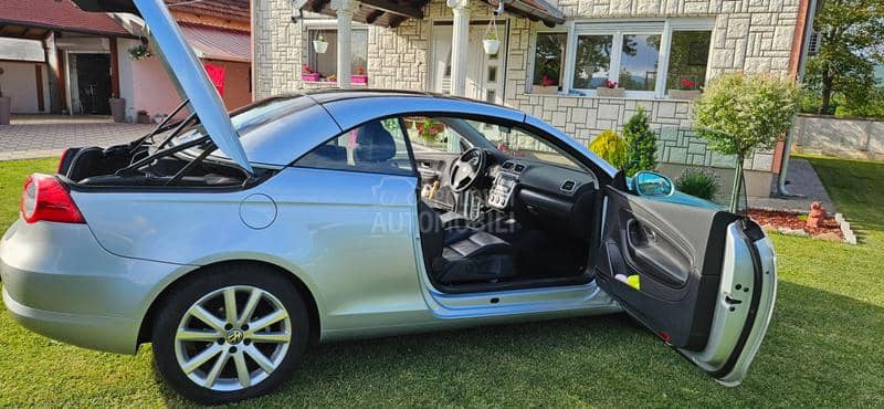Volkswagen EOS 