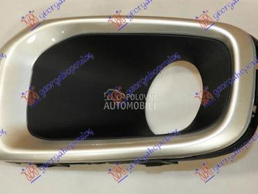 OKVIR MAGLENKE SREBRNI/CRNI za Jeep Renegade od 2014. do 2018. god.