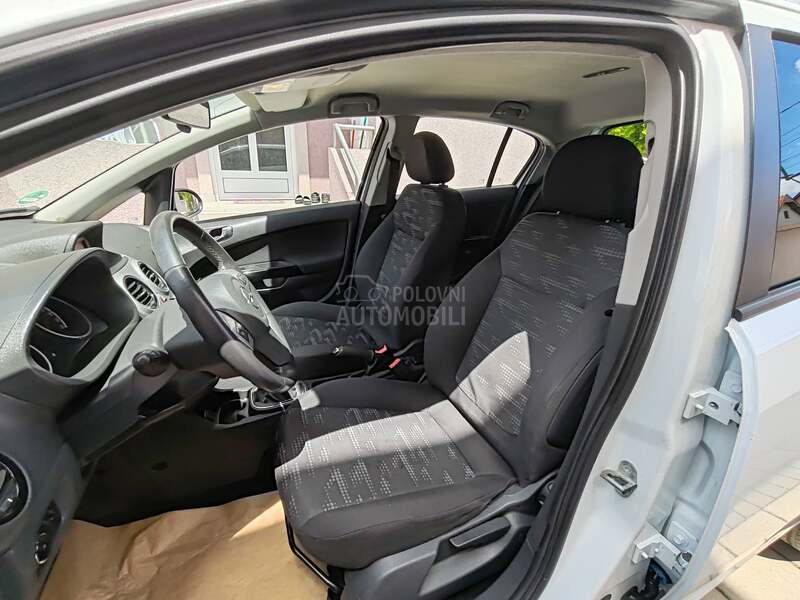 Opel Corsa D 1.3 mtj