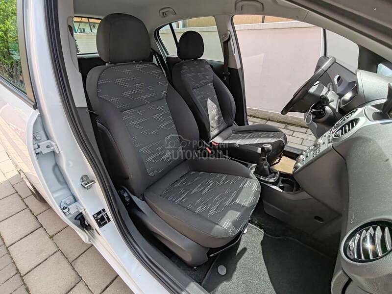 Opel Corsa D 1.3 mtj