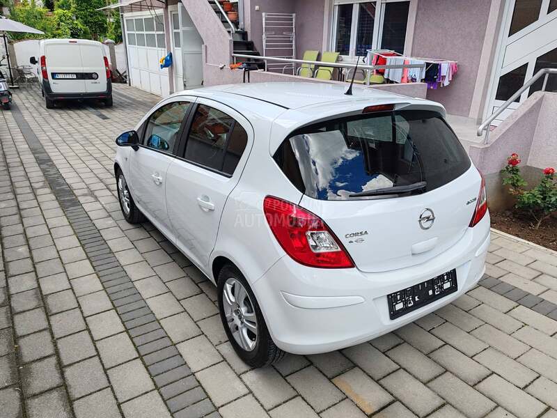 Opel Corsa D 1.3 mtj