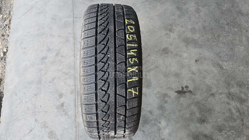 Petlas 205/45 R17 Zimska