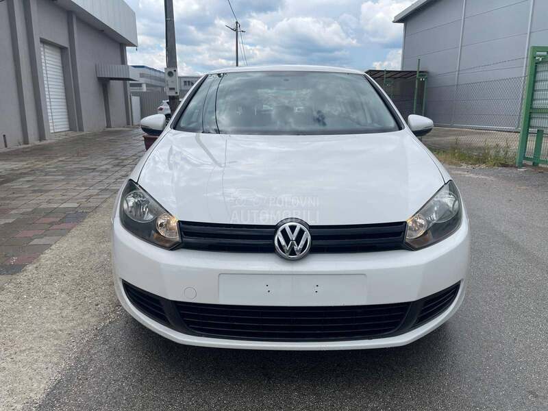Volkswagen Golf 6 1.4 8 v