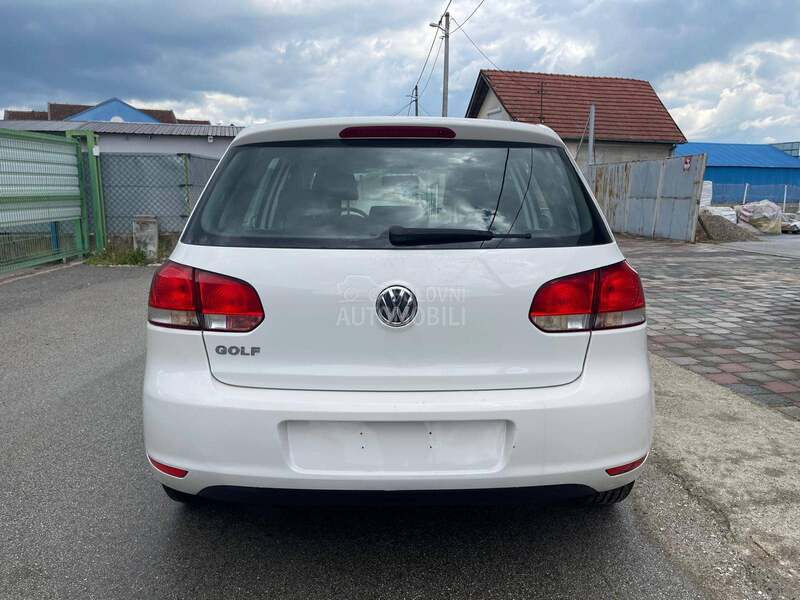 Volkswagen Golf 6 1.4 8 v