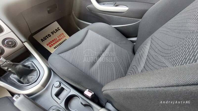 Peugeot 308 1.6 HDI
