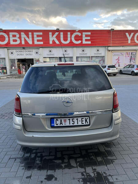 Opel Astra H 1.6 Twinport