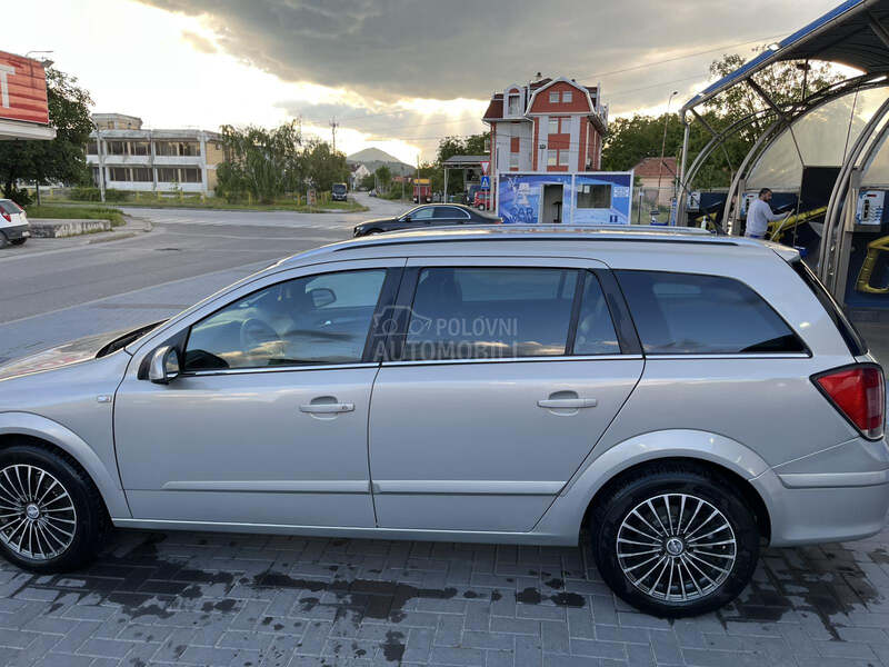 Opel Astra H 1.6 Twinport