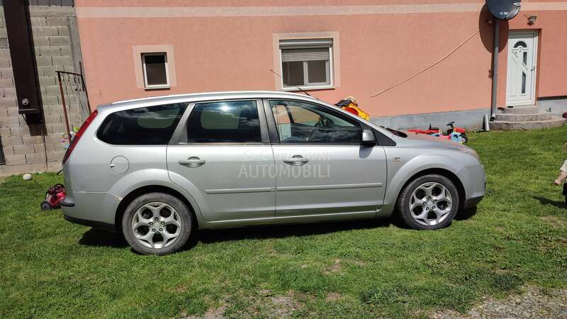 Ford Focus 
