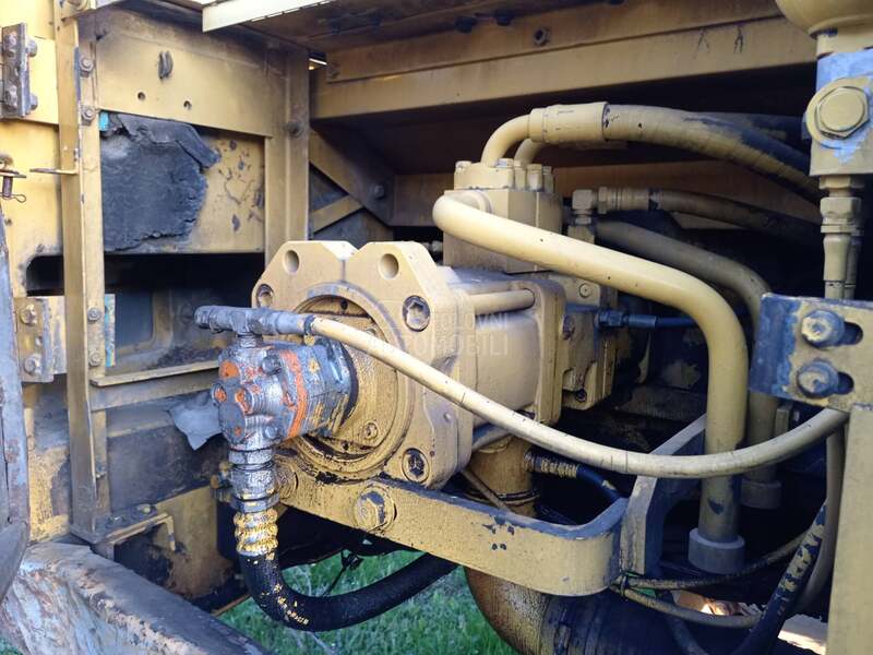 Kobelco SK 330 lc Mark 4