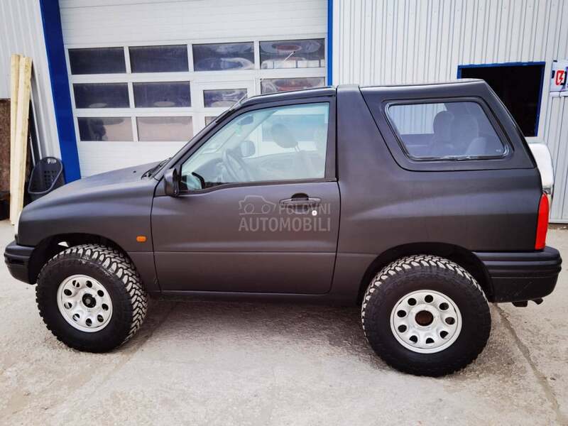 Suzuki Grand Vitara 2.0
