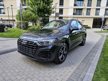 Audi Q5 50 TFSIe PANO