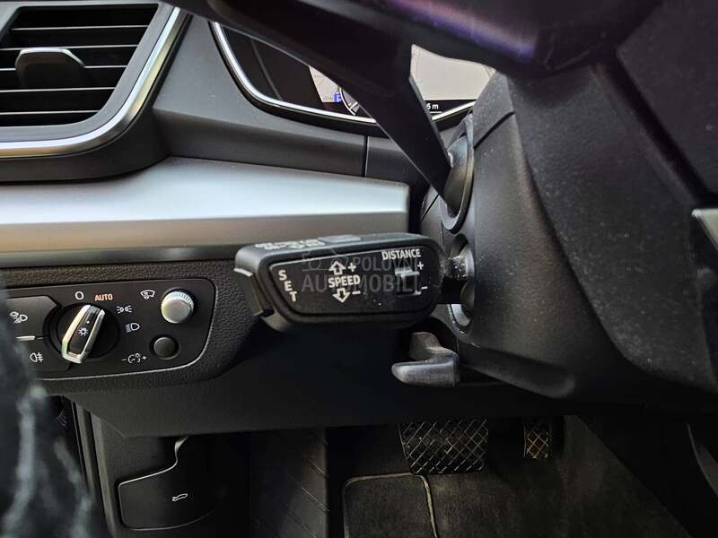 Audi Q5 50 TFSIe PANO