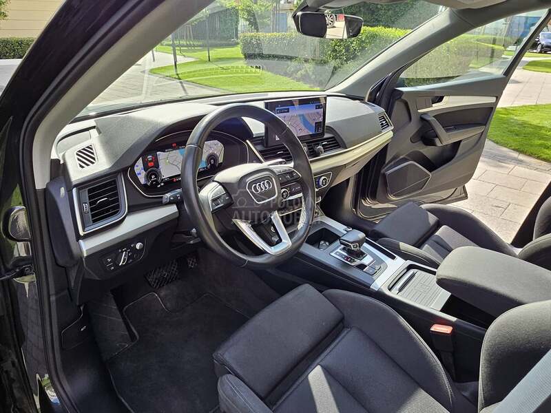 Audi Q5 50 TFSIe PANO
