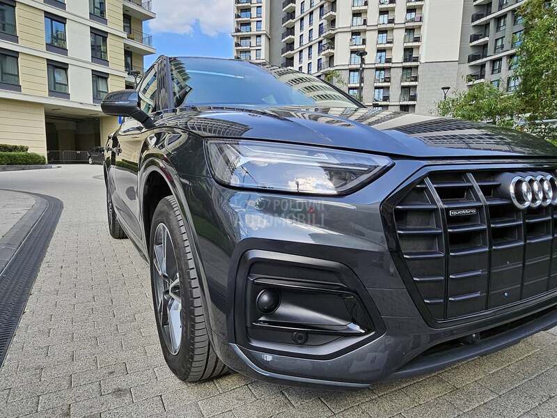Audi Q5 50 TFSIe PANO