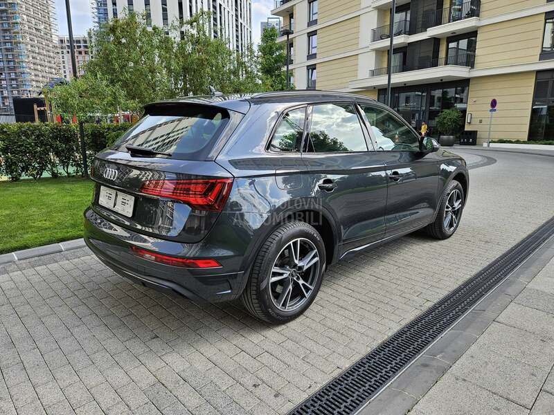 Audi Q5 50 TFSIe PANO