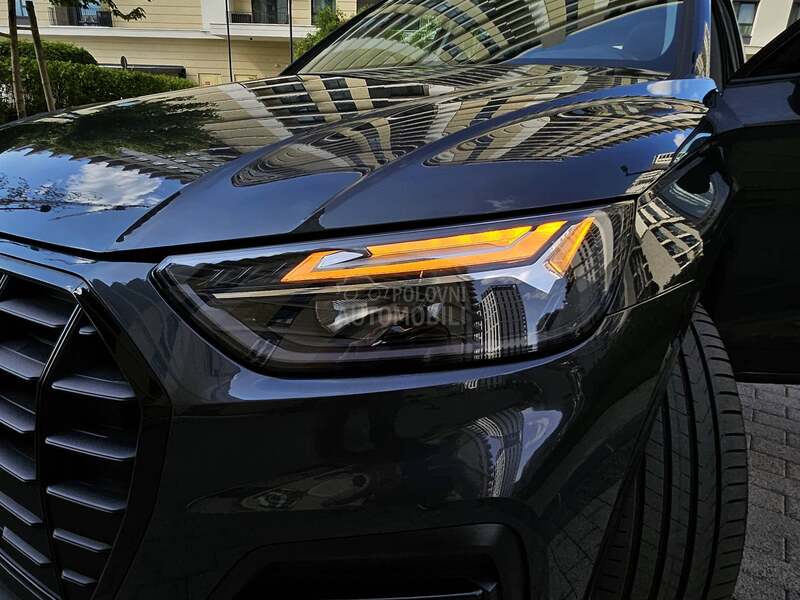 Audi Q5 50 TFSIe PANO