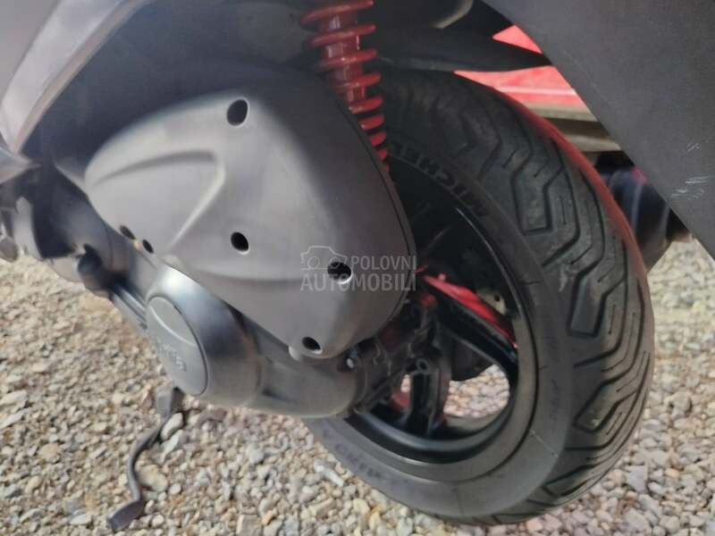 Aprilia ATLANTIC 250