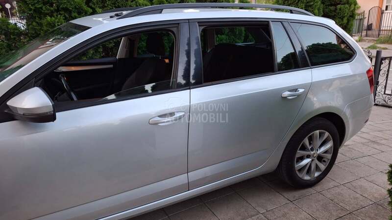 Škoda Octavia 1,6  DSG
