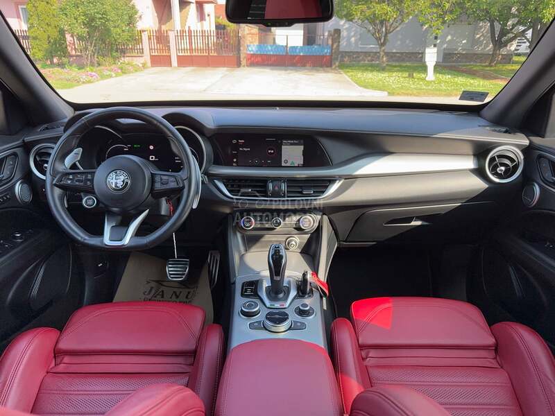 Alfa Romeo Stelvio 2.0VELOCE