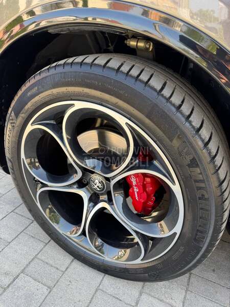 Alfa Romeo Stelvio 2.0VELOCE