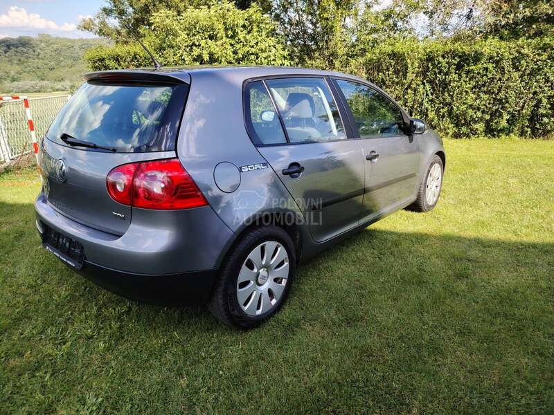 Volkswagen Golf 5 1.9 TDI