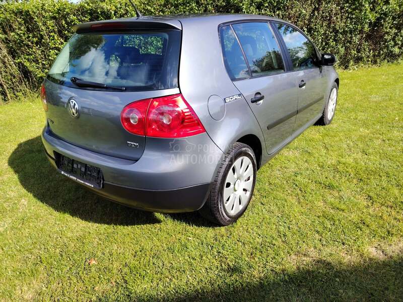 Volkswagen Golf 5 1.9 TDI