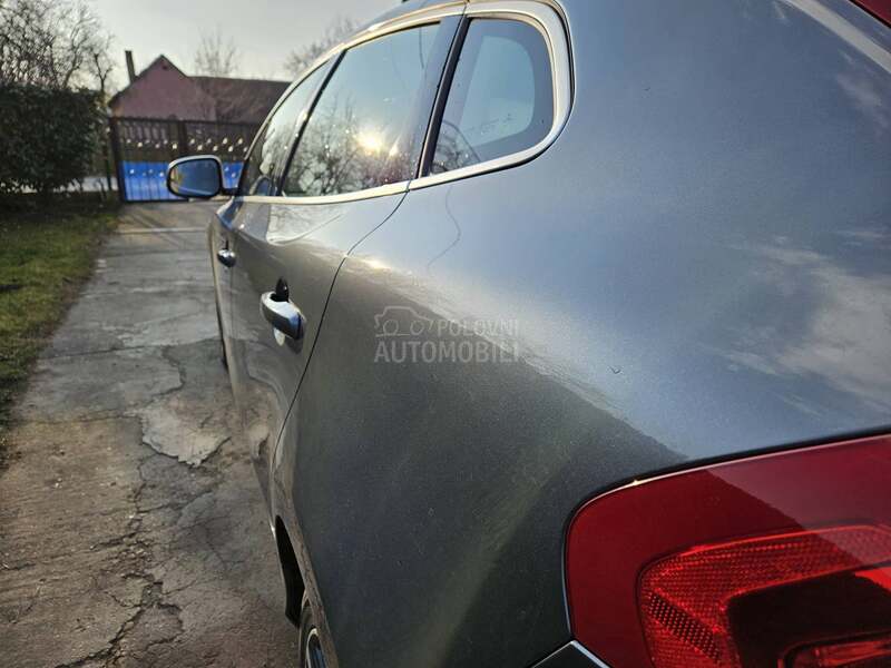 Volvo V40 R Dizajn
