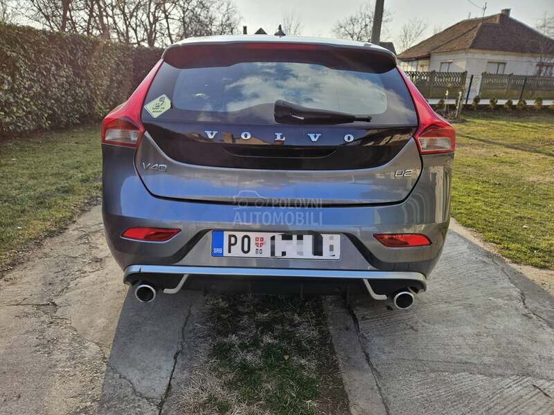 Volvo V40 R Dizajn