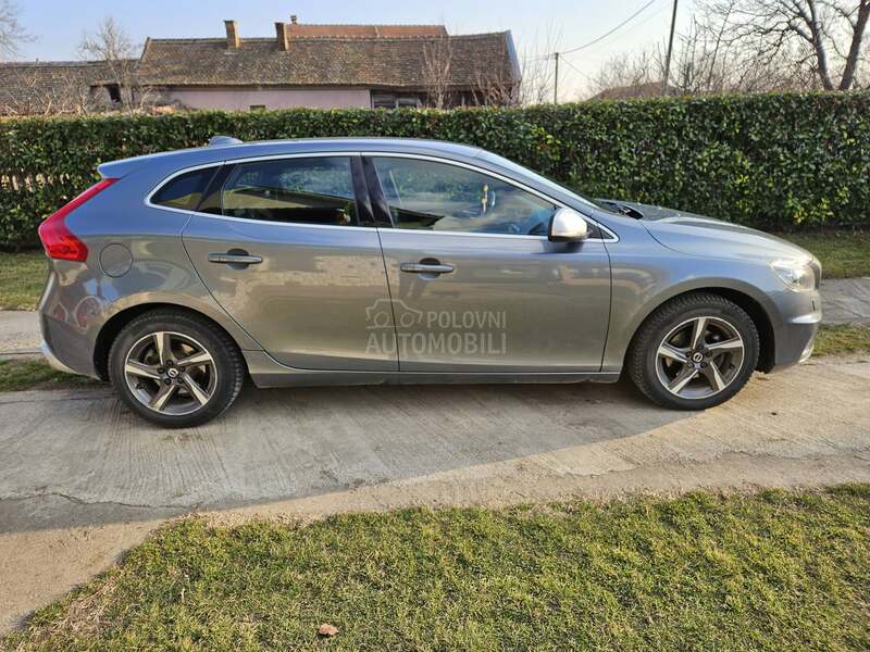 Volvo V40 R Dizajn