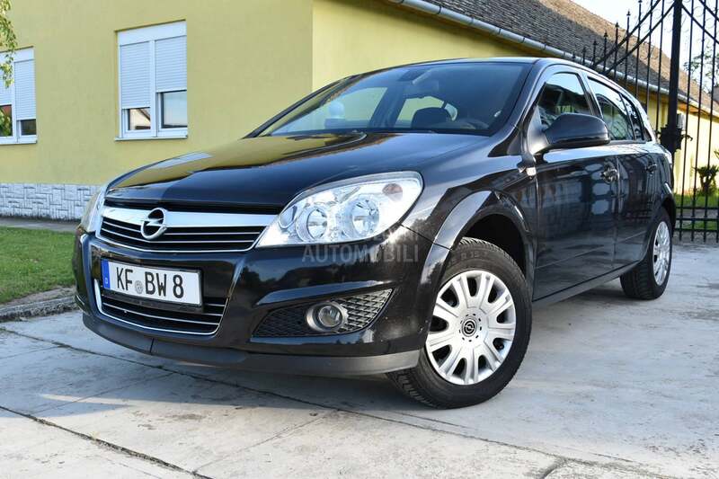 Opel Astra H 1.4 ben zin Restajl