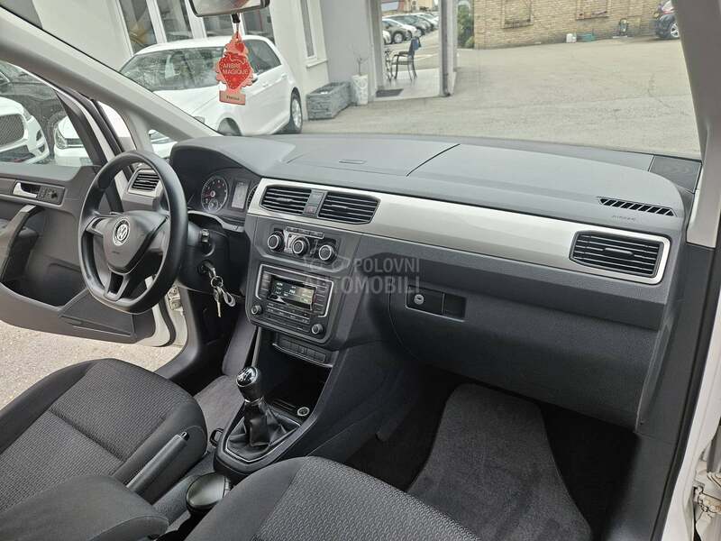 Volkswagen Caddy K A O  N O V